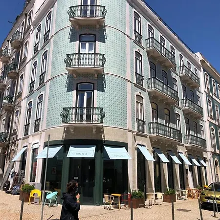 Be Lisbon Hostel Intendente-2